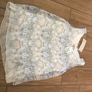 Sleeveless top